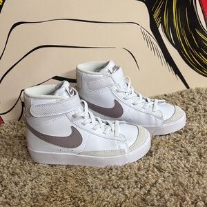 Nike Blazer Mid '77 PS 'White Light Violet Ore'